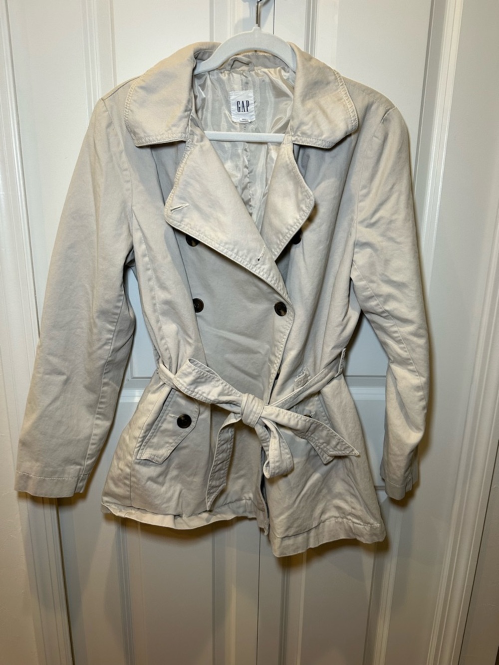 GAP Vintage Y2K Women's Light Beige Double-Breasted Trench with Tie Belt Lined